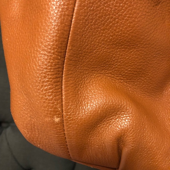 ⭐️Michael Kors Handbag - Picture 4 of 10